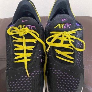 Nike Air Max 270